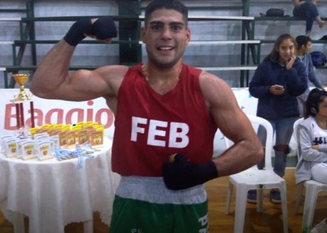 Alexis Rebozzio lidera el ranking nacional de boxeo en 69 kilos
