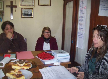 La Profesora Sandra Tovani estuvo orientando en la asistencia tcnica de los programas PIIE y CAI en Villa Domnguez