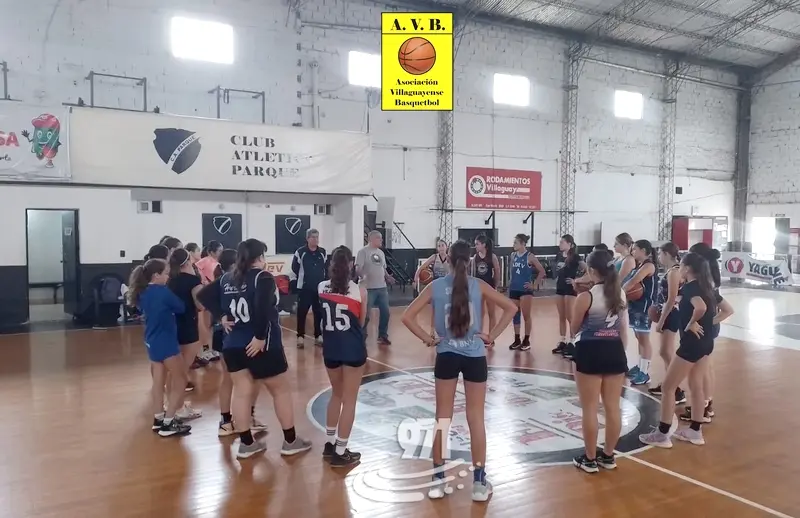 La preseleccin de la Asociacin Villaguayense de Bsquetbol U15 femenina comenz su preparacin
