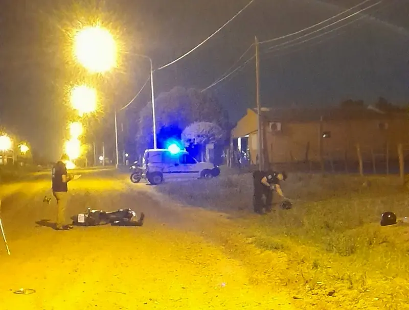 Comisaria Segunda: Un camionero chocó una moto y se dio a la fuga
