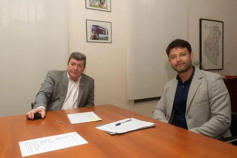 El IAPV firm un convenio con el Colegio de Agrimensores para avanzar en la regularizacin dominial de viviendas