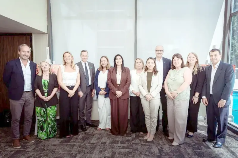 Diana Baccaro particip de la reunin MUNA  con UNICEF