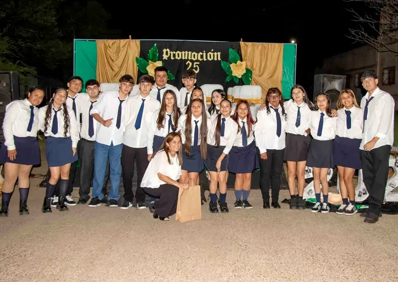 Acto de Colaci�n de la Escuela N�5 Alberto Gerchunoff - Promoci�n 2025 