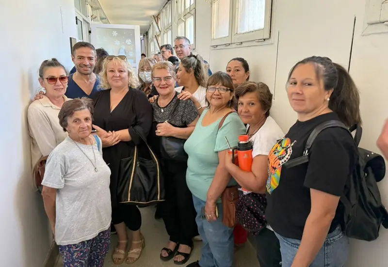 Por Ceferino Azambuyo. Mujeres luchadoras lograron la terapia para el hospital de Villaguay