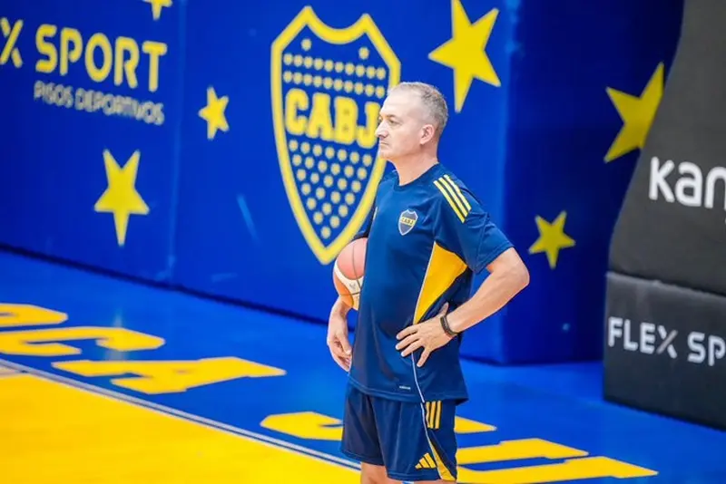 Boca sum� a su staff t�cnico villaguayense Diego Lifschitz
