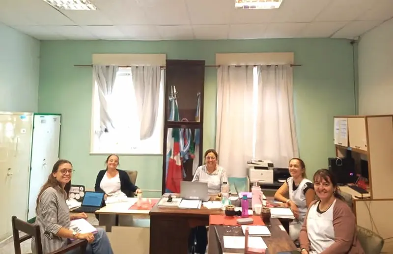 Escuela N�84, de Villa Clara. Reuni�n para asesoramiento, orientaci�n y acompa�amiento de las trayectorias de los alumnos