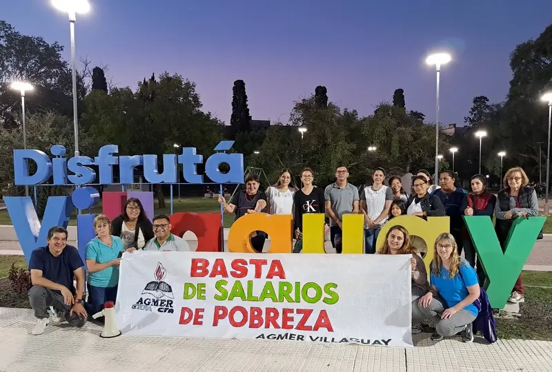 Reclamo al gobierno: Agmer se concentr� en la Plaza 20 de noviembre 