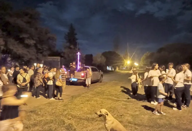 Cientos de participantes en La Marcha de las Siete Iglesias en Villaguay