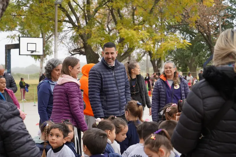 Centros de Educaci�n F�sica celebraron el Mes de los Jardines de Infantes con actividades recreativas