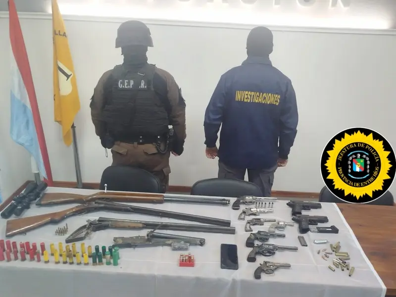 En allanamiento secuestraron un arsenal de armas de fuego y estupefacientes