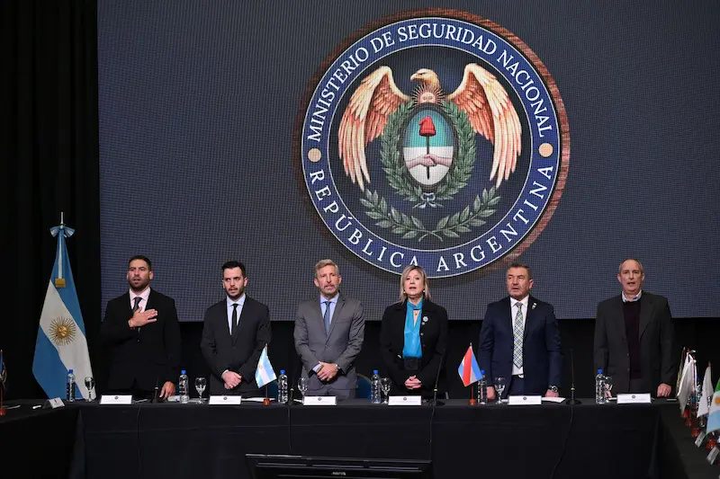 Frigerio encabez� la apertura del Consejo Federal de Seguridad Interior que sesion� en Entre R�os