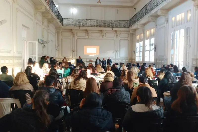 Docentes participaron de una nueva capacitaci�n del programa Red de Escuelas que Transforman
