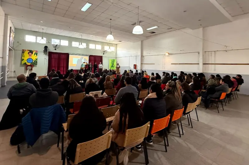 M�s de 240 docentes participaron de las capacitaciones del programa Red de Escuelas que Transforman