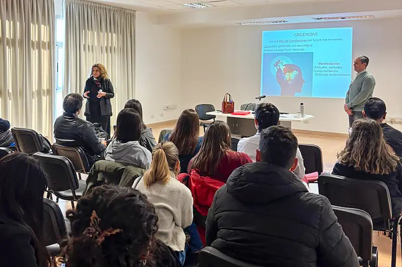 Cucaier capacit� a trabajadores de salud en comunicaci�n de situaciones cr�ticas