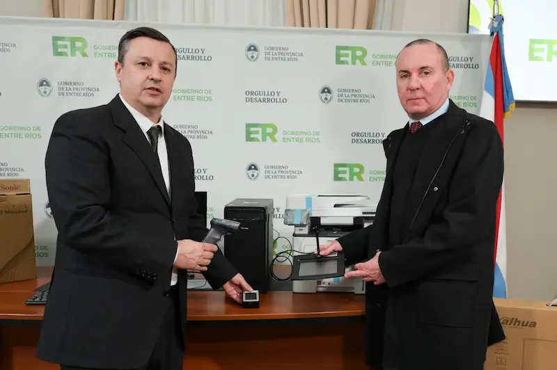 Entre R�os incorpor� equipamientos tecnol�gicos para la emisi�n del nuevo DNI
