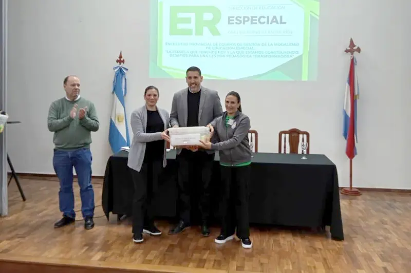 El CGE impulsa espacios de trabajo para fortalecer la gesti�n de la Educaci�n Especial
