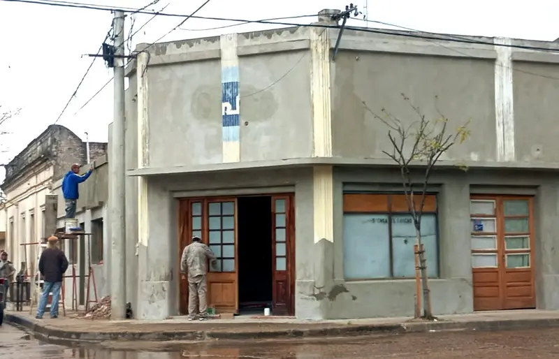 Por Ceferino Azambuyo. La esquina de El Gaucho