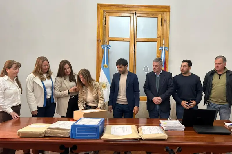 Se conocieron las ofertas para la obra integral de la escuela Texier de San Salvador