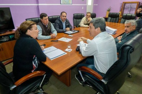 Articulan tareas de conservacin para caminos del departamento Paran