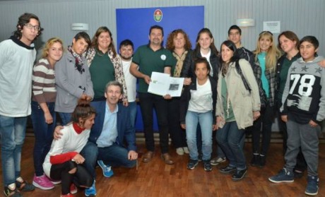 Se entregaron aportes por casi 9 millones de pesos para proyectos educativos