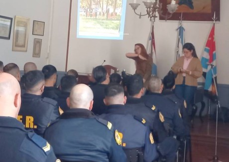 LEY MICAELA: Se realiz una jornada de sensibilizacin para personal policial